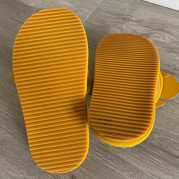 Farm Rio Monstera Mustard Yellow Sliders Size US 6 - Picture 4 of 5